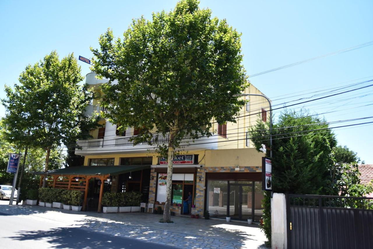 Hotel Freedom Lezhe Exterior photo
